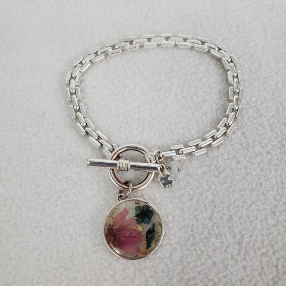 Lucky Brand Silver Bracelet With Toggle Clasp And Flower Charm Gold Flecks 8”